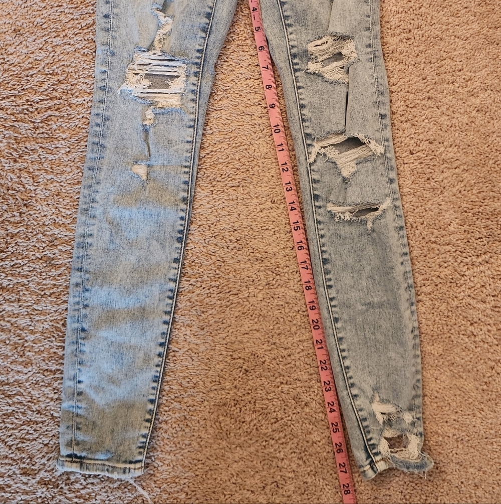 American Eagle Distressed Light Blue Next Level Stretch Women's Jeans Sz. 2 - Picture 7 of 9